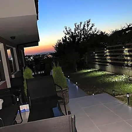 Apart-hotel 8 Arapya Carevo